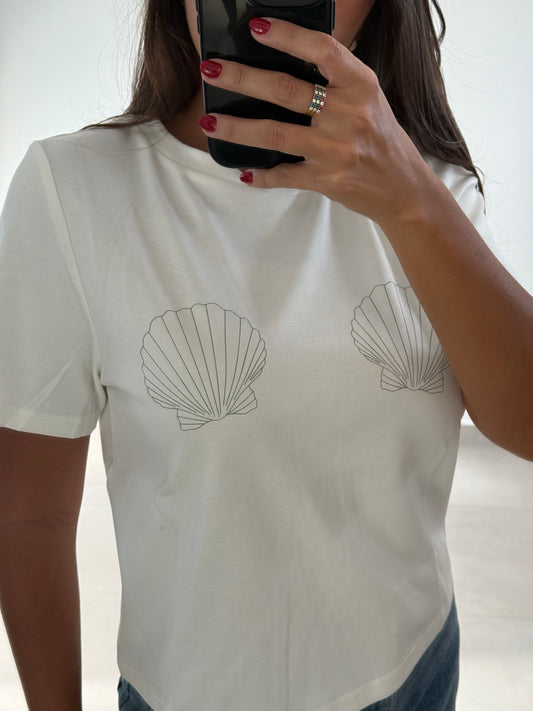 Shell T-shirt