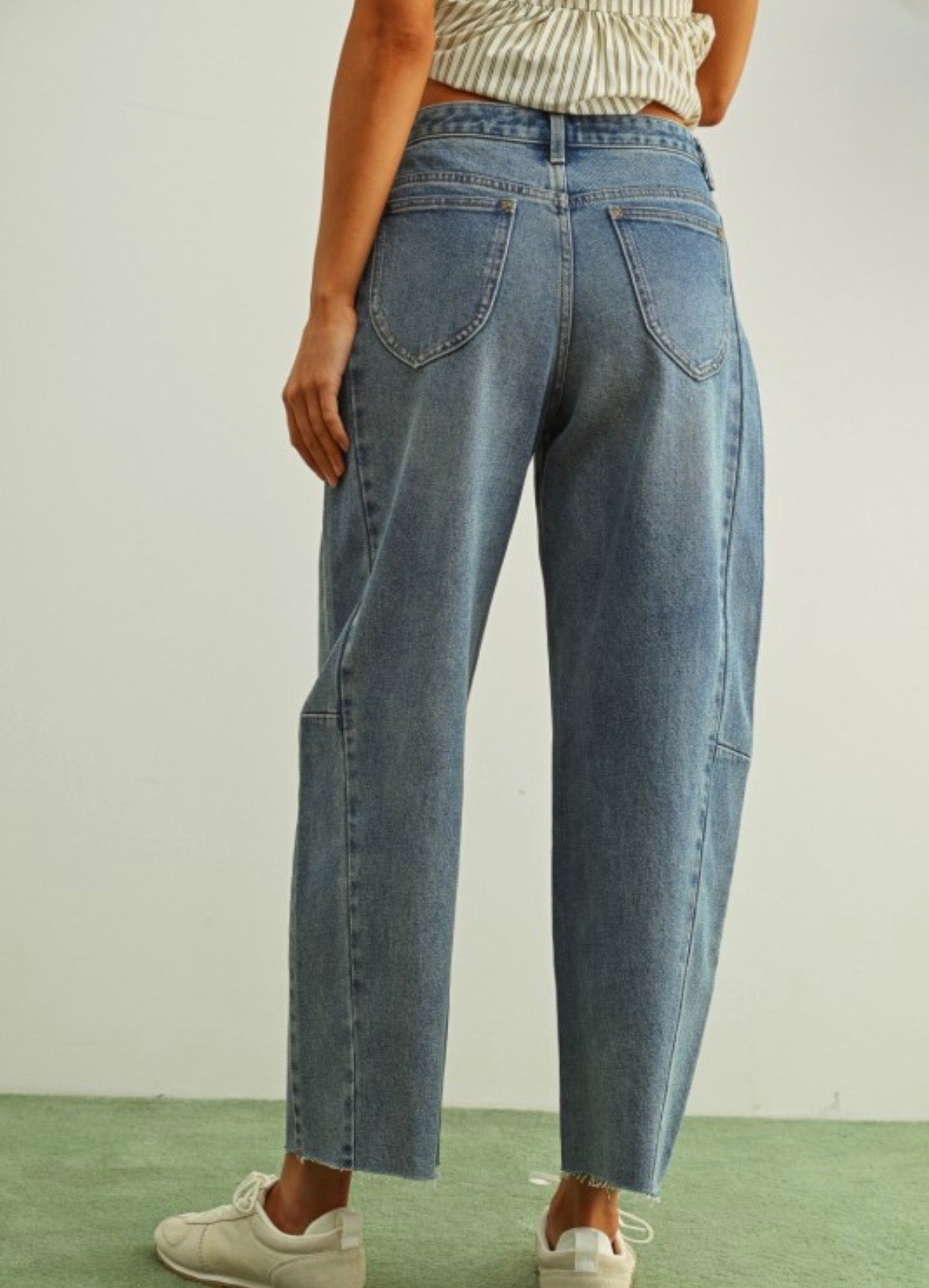 Paola Barrel Jeans